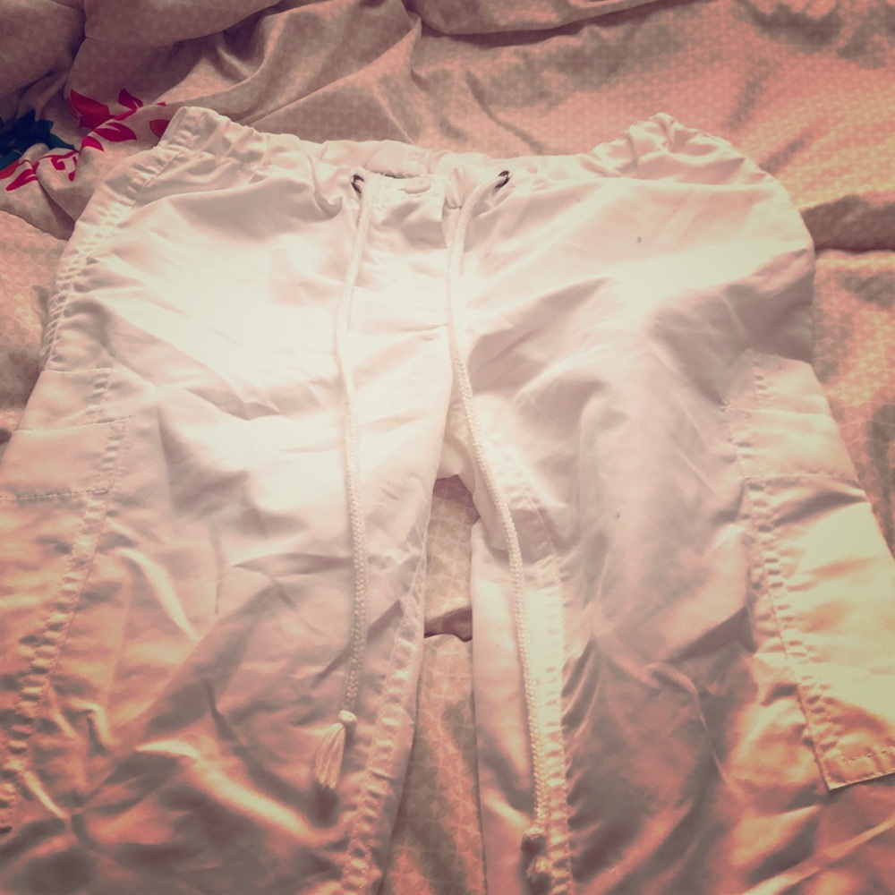 White sweats thin